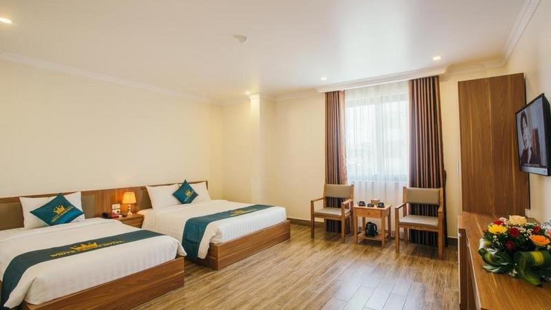 White Crown Hotel Ha Long Exterior photo